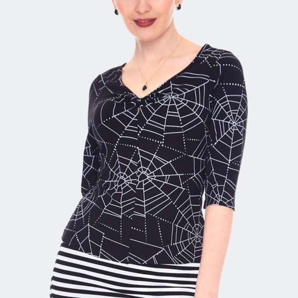 NWOT Spiderweb Top by Voodoo Vixen , 3/4 Sleeves, Stretch, Sz Medium/Large - Picture 1 of 5